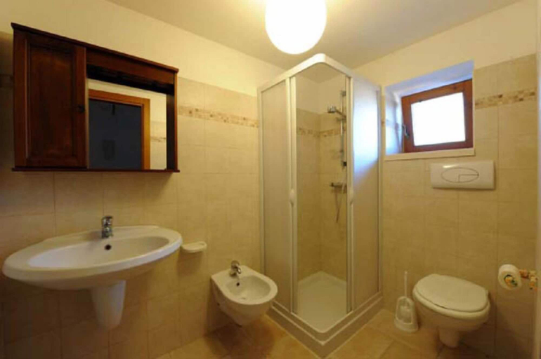 Bathroom, Agriturismo Laire Alberobello, Bari