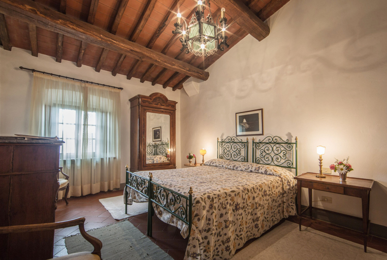 Bedroom 3, Castello di Volpaia, Siena