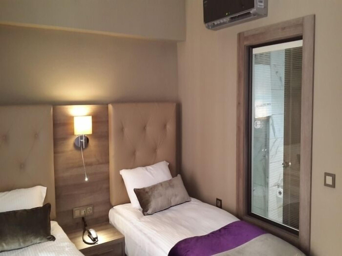 Bedroom 2, Reda Palas Karanfil, Çankaya