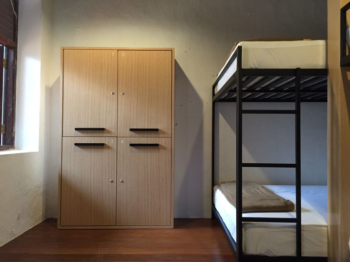 Bedroom 3, The Frame Guesthouse - Hostel, Penang Island