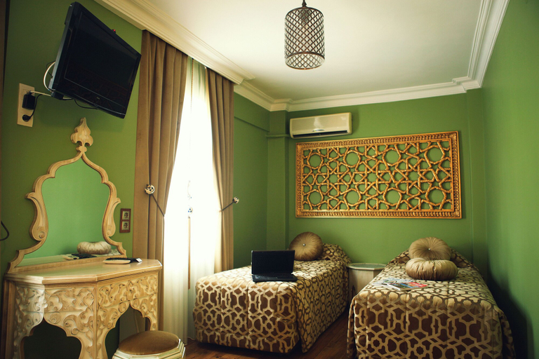 Bedroom 3, Kervan Hotel, Fatih
