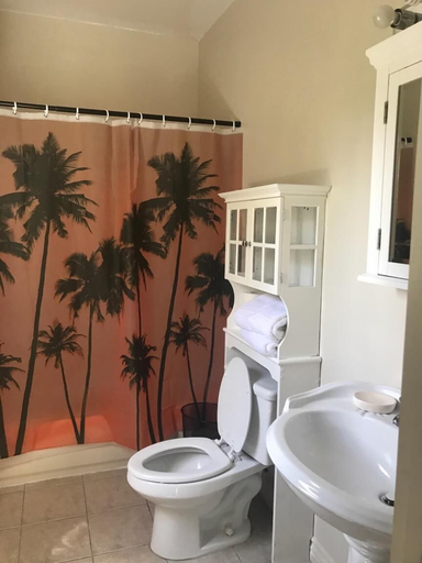 Bathroom 2, Relax and Comfortable 2 Bedroom Townhome, Los Angeles