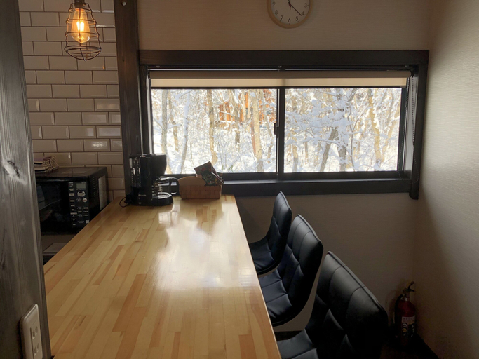Others 4, Ryder's House, Hakuba