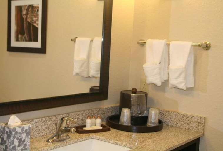 Bathroom 4, Comfort Inn & Suites Beeville, Bee