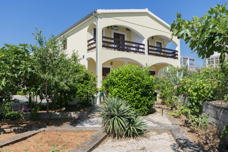 Exterior & Views, Apartments Grozdana, Primošten