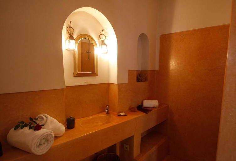 Bathroom 5, Dar Touyir, Marrakech