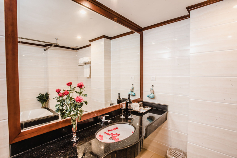 Bathroom 3, HANZ Sunny 2 Hotel Hanoi, Cầu Giấy