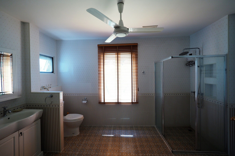 Bathroom 4, Marisa Villa, Hua Hin