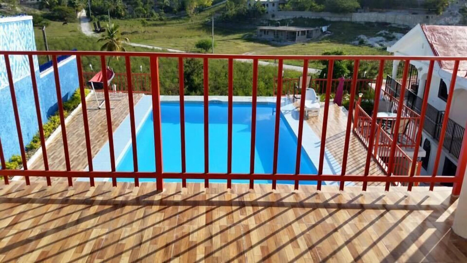 Others 5, Villa Orphee, les Cayes