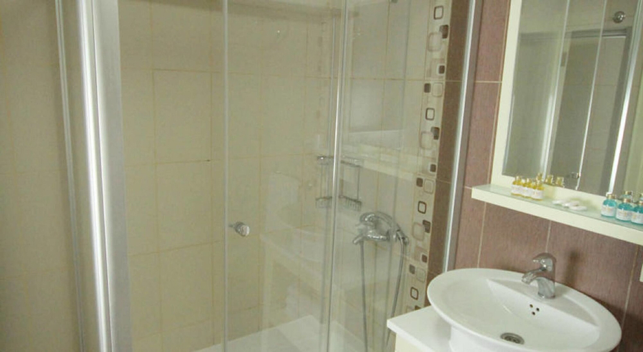 Bathroom 4, Q Hotel Laleli, Fatih