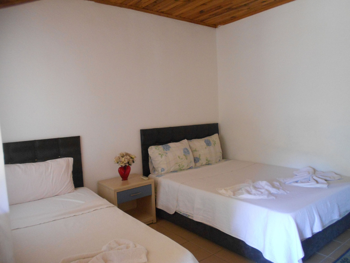 Bedroom 3, Fire Pansiyon, Kemer