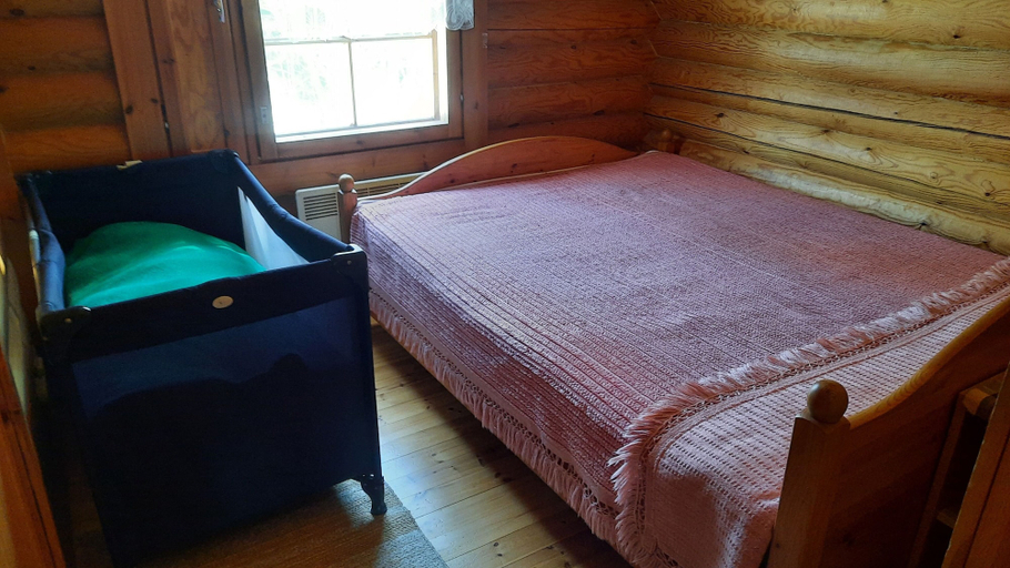 Bedroom 3, Kallioranta Cottage, South Karelia