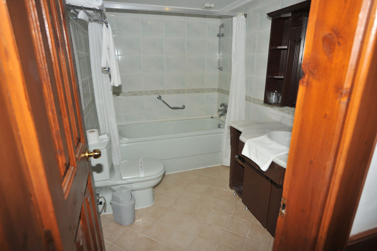 Bathroom 4, Sevkibey Hotel, Alanya