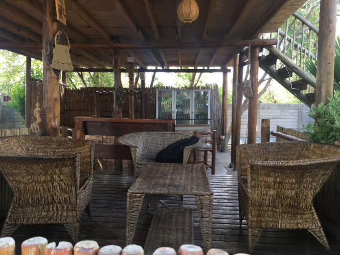 Food & Drinks, Laphroiag Luxury Chalets, Ngamiland East