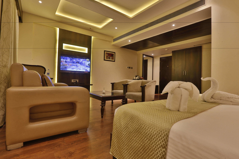 Bedroom 3, Hotel Ranbirs, Lucknow