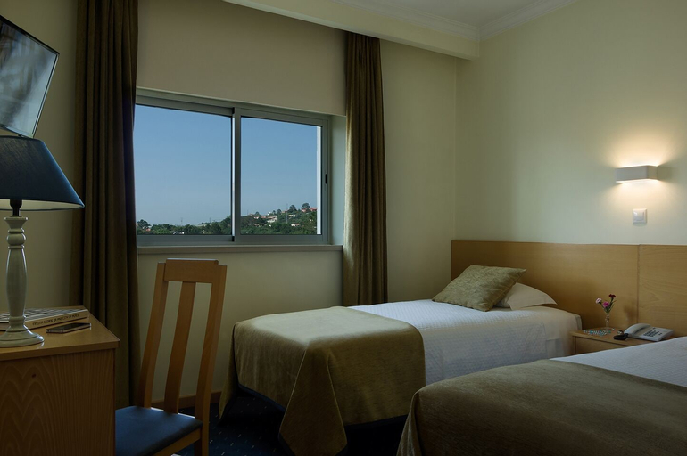 Bedroom 3, Cova da Iria, Ourém