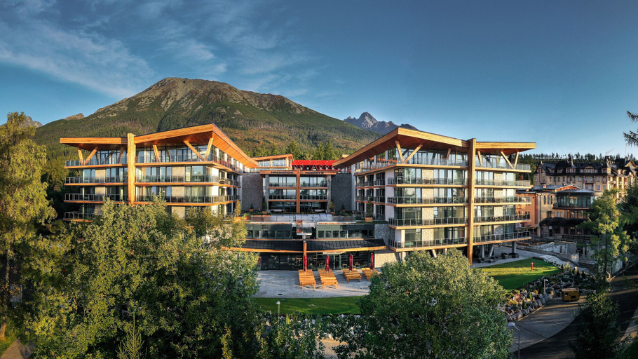 Exterior & Views 2, Hrebienok Resort Hotel, Poprad