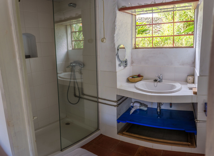 Bathroom 4, Quinta do Espírito Santo, Angra do Heroísmo