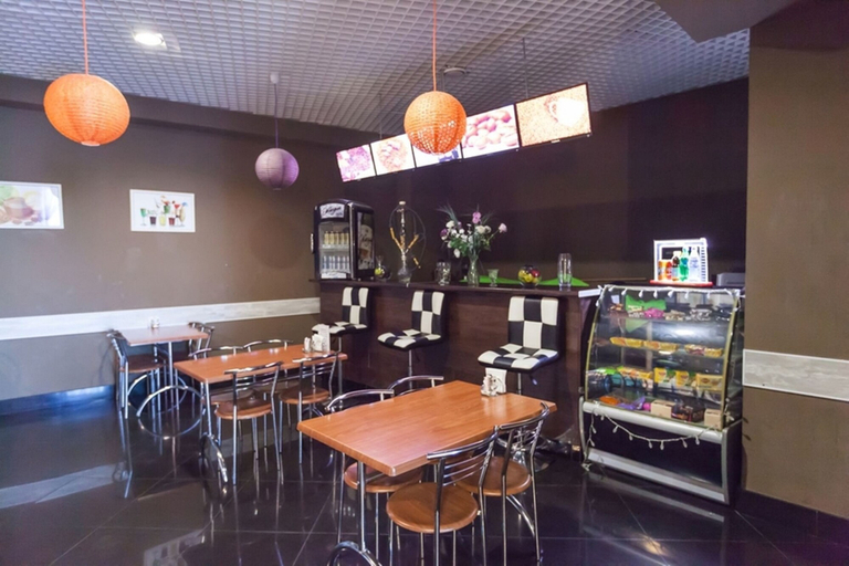 Food & Drinks, Flori Hotel, South-Eastern