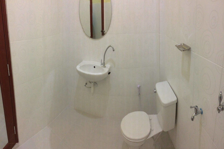 Bathroom 3, Boonto Town, Pak Chong