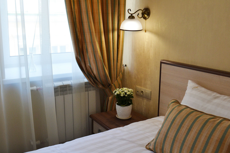Bedroom 2, Seven Hills Trubnaya Hotel, Central