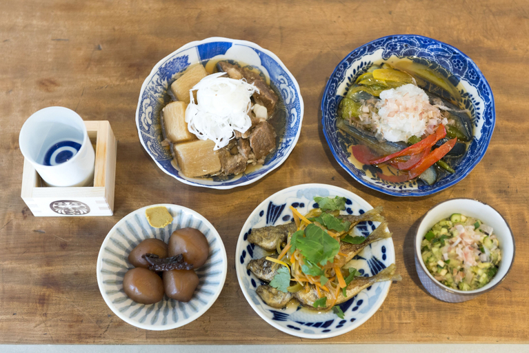 Food & Drinks 5, Hostel Yuigahama & Soba Bar, Kamakura