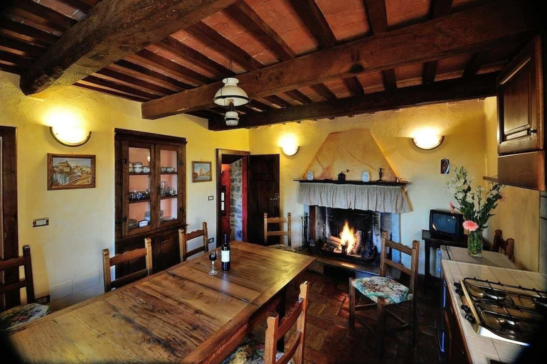 Others 5, Agriturismo i Monti, Grosseto