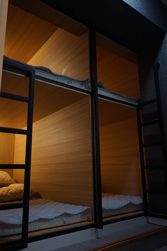 Bedroom 3, Sum Guesthouse Nampo Garosugil - Hostel, Jung