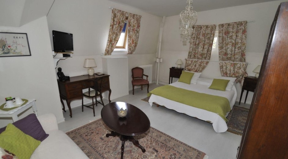 Bedroom 3, Villa des Iris, Oise