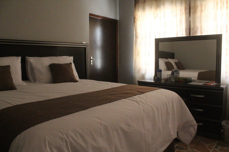 Bedroom 2, Chief's Guest House, Ngamiland East