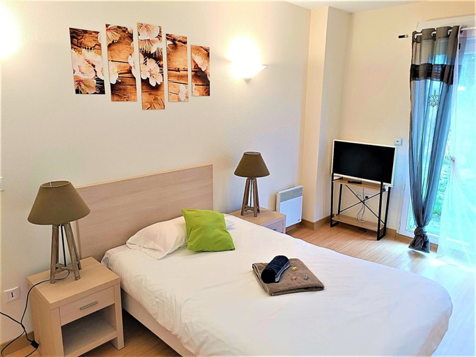 Bedroom 1, Résidence Cintray Parc, Eure