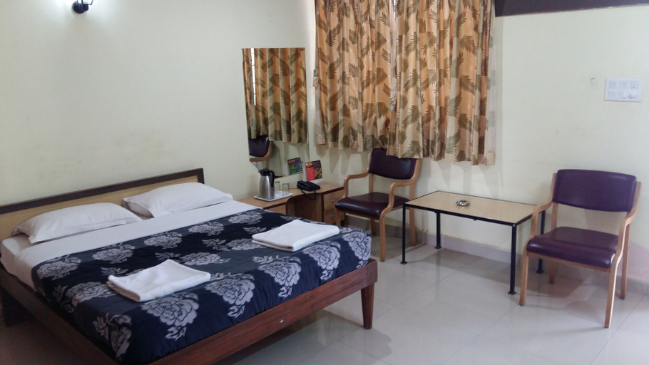 Bedroom 3, KSTDC Hotel Mayura Sudarshan, The Nilgiris