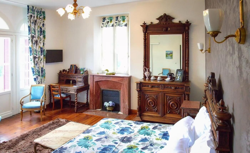Bedroom 4, Villa L'Orante, Hautes-Pyrénées