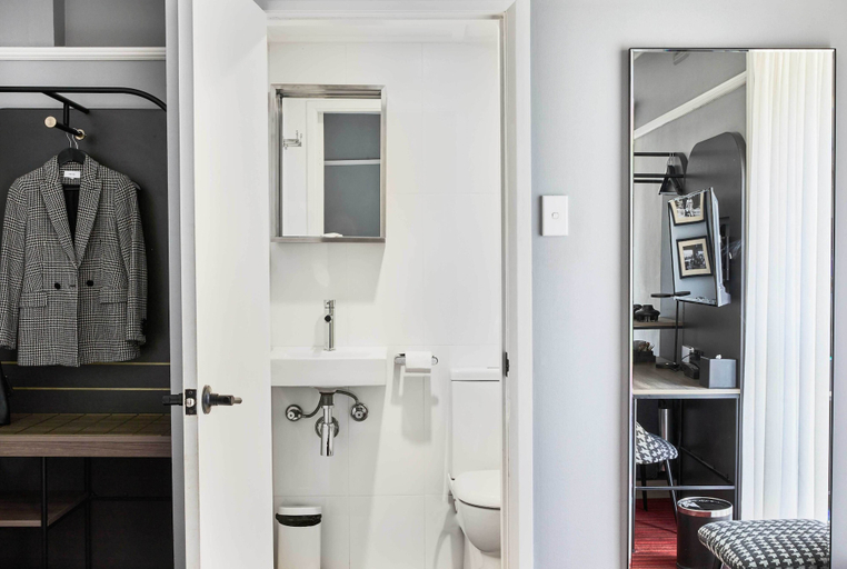 Bathroom 4, No9 Springfield, Sydney