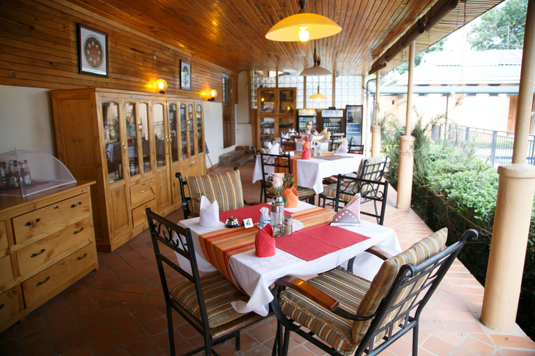 Food & Drinks 5, Fort Motel, Fort Portal
