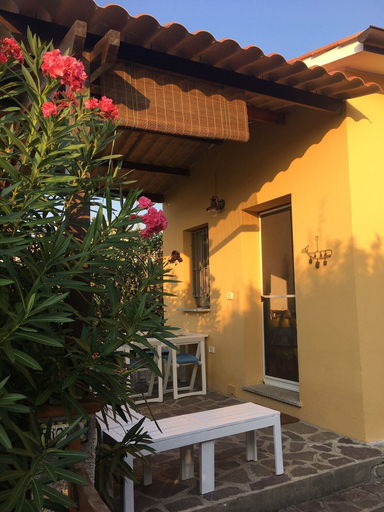 Exterior & Views 2, Calanchiole, Livorno