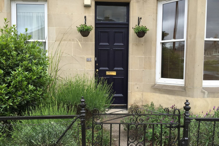Exterior & Views 2, Central and Spacious 2 Bedroom Flat With Garden, Edinburgh