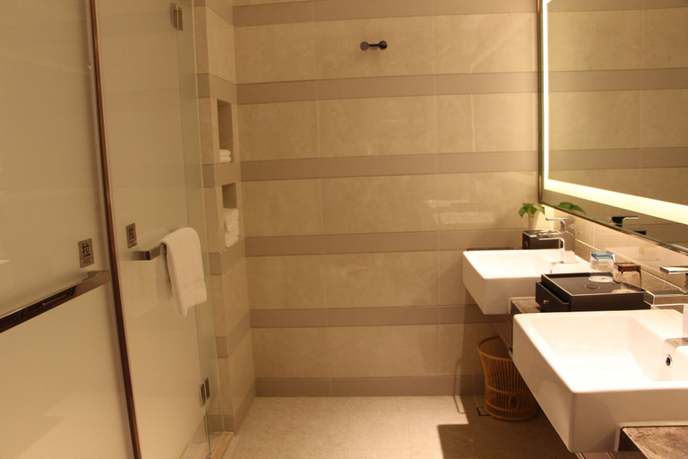 Bathroom 3, Golden Eagle Summit Hotel Yancheng, Yancheng