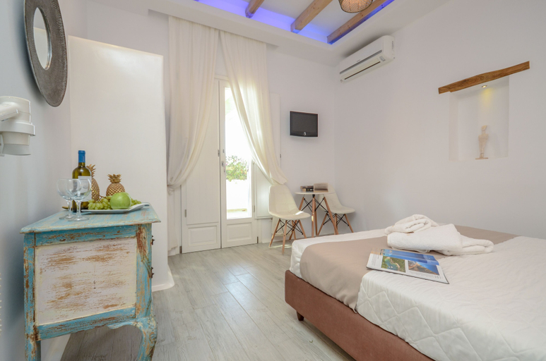 Bedroom 4, Valena Mare, South Aegean