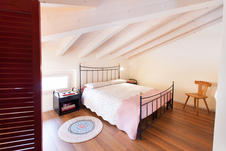 Bedroom 4, Villa Laila, Lodi