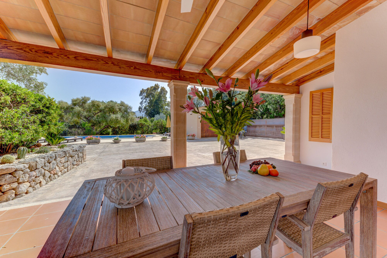 Others 5, Villa La Font Canaves, Baleares