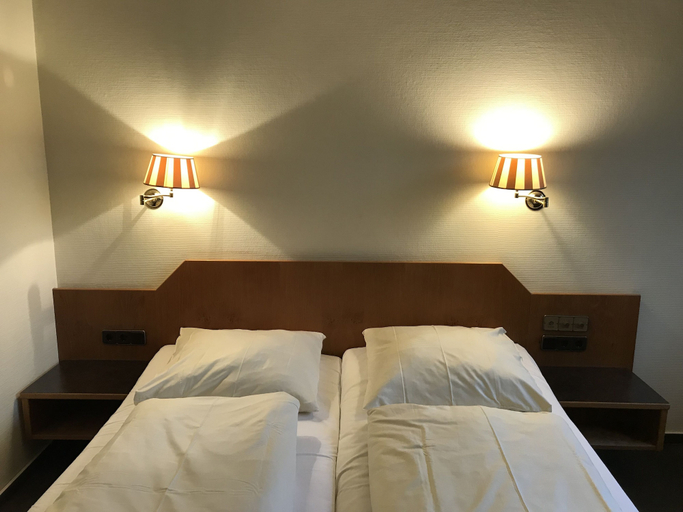 Bedroom 3, Aust Das Landhotel, Warendorf