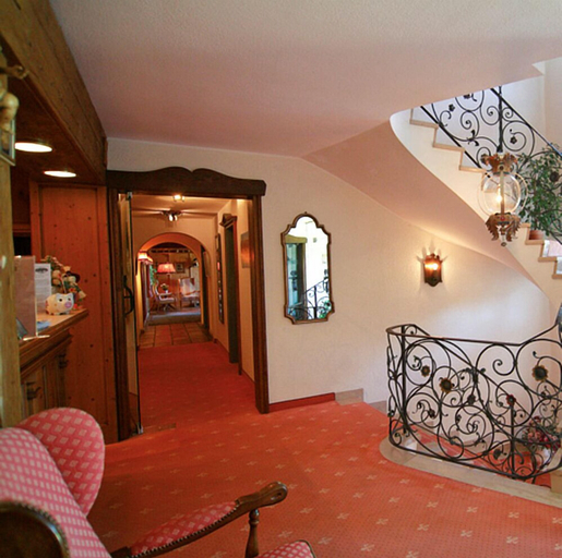 Bedroom 2, Studio - Landhotel Sonnenfeld, Miesbach