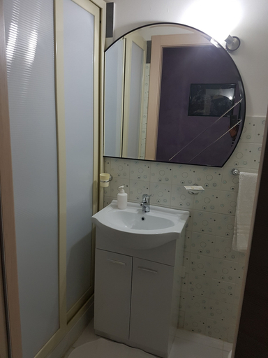 Bathroom 4, B&B Panoramic, Enna