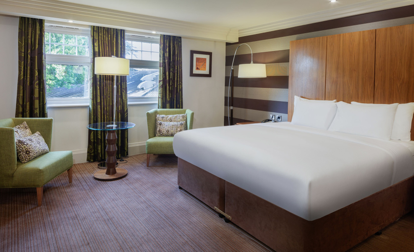 Bedroom 2, The DoubleTree by Hilton Stratford-upon-Avon, Warwickshire