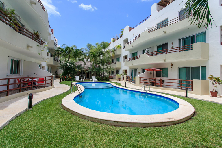 Sport & Beauty 4, Margaritas 312A by Riviera Rentals, Cozumel