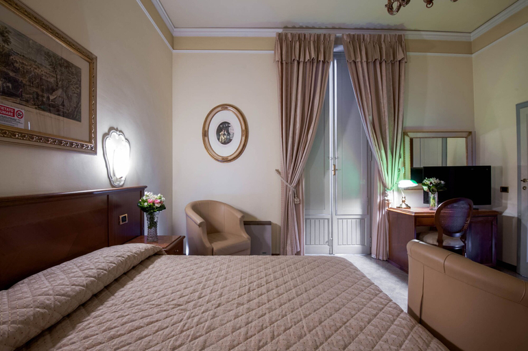 Bedroom 3, Grand Hotel du Park et Regina, Pistoia
