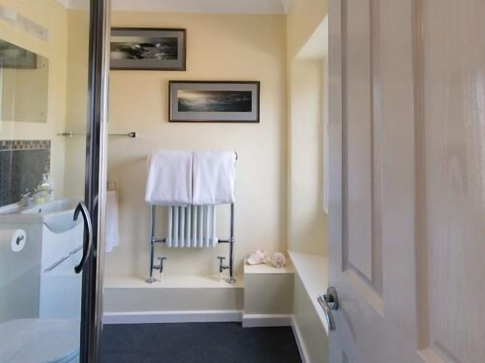 Bathroom 4, The School House, Somerset
