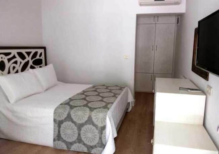 Bedroom 3, Meggs Bodrum Beach Hotel, Bodrum