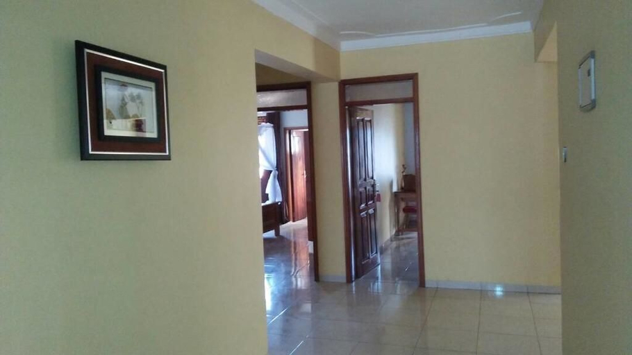 Others 2, Temms Hotel, Jinja